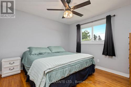 32 Kidd Avenue, Quinte West, ON - Indoor Photo Showing Bedroom