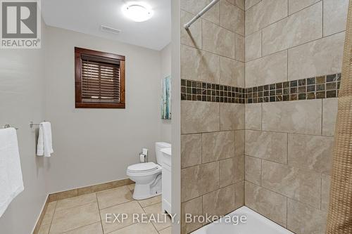 145 Beck Street, Wasaga Beach, ON - Indoor Photo Showing Bathroom