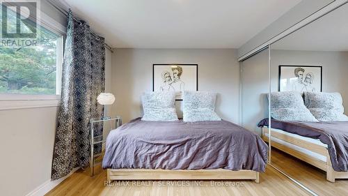 8 Grenadier Road, Brampton, ON - Indoor Photo Showing Bedroom
