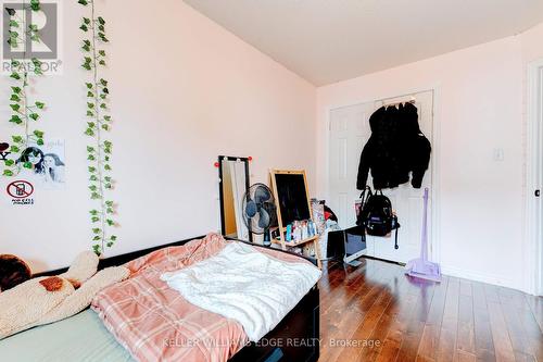 120 Peachwood Crescent E, Hamilton, ON - Indoor Photo Showing Bedroom