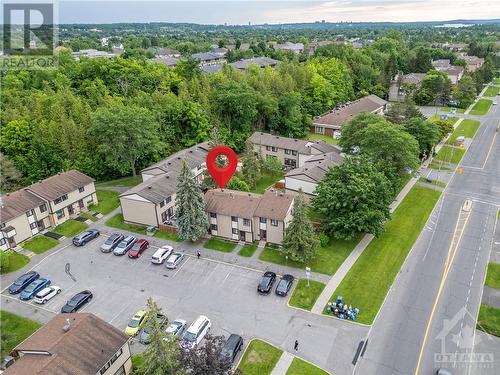 7818 Jeanne D'Arc Boulevard, Ottawa, ON 