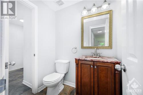 1843 Thistleleaf Crescent, Ottawa, ON - Indoor Photo Showing Bathroom