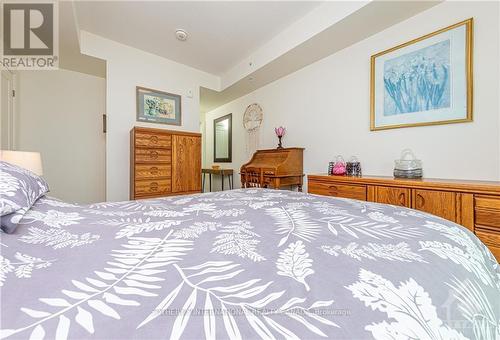 210 - 129A South Street, Gananoque, ON - Indoor Photo Showing Bedroom