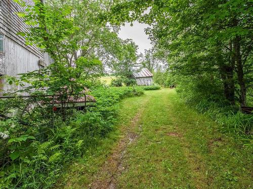 946 Falmouth Back Road, Upper Falmouth, NS 