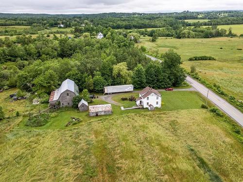 946 Falmouth Back Road, Upper Falmouth, NS 