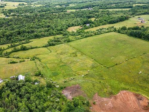 946 Falmouth Back Road, Upper Falmouth, NS 