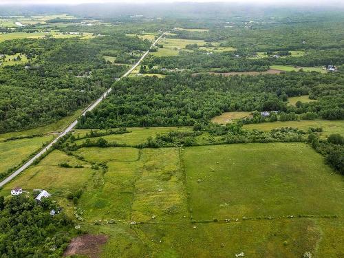 946 Falmouth Back Road, Upper Falmouth, NS 