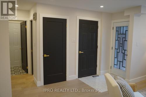 106 Fanshawe Drive, Brampton, ON - Indoor Photo Showing Other Room