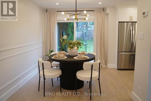 106 Fanshawe Drive, Brampton, ON - Indoor Photo Showing Dining Room