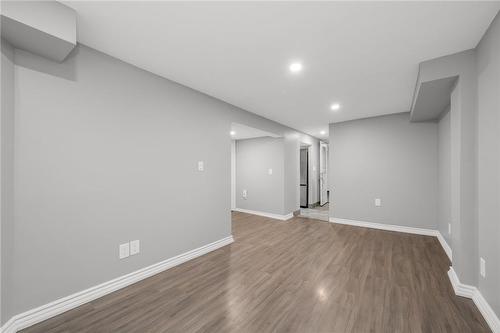 107 Niagara Street, Hamilton, ON - Indoor Photo Showing Other Room