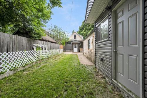 107 Niagara Street, Hamilton, ON - Outdoor