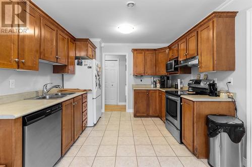 8 Ventura Place, St.John’S, NL - Indoor Photo Showing Kitchen With Double Sink