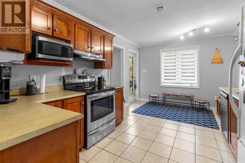 8 Ventura Place, St.John’S, NL - Indoor Photo Showing Kitchen