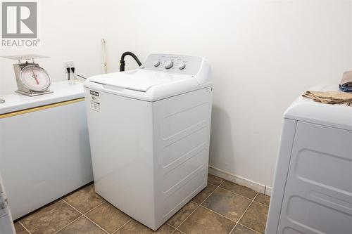 650 Main Road, Fogo Island(Shoal Bay), NL - Indoor Photo Showing Laundry Room