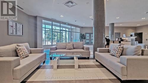 808 - 2150 Lawrence Avenue E, Toronto, ON - Indoor Photo Showing Living Room