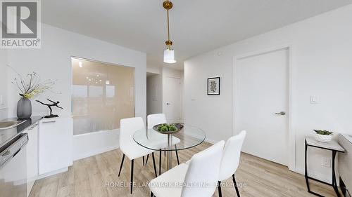 808 - 2150 Lawrence Avenue E, Toronto, ON - Indoor Photo Showing Dining Room