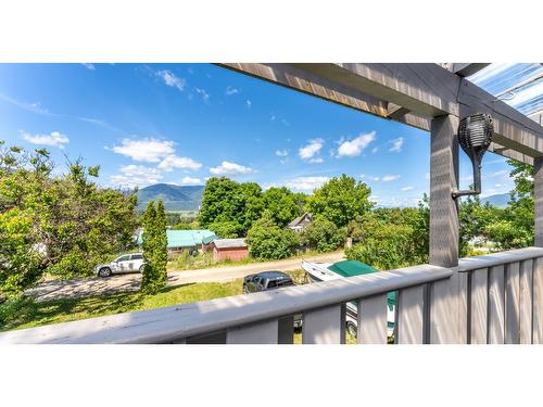 413 9Th Avenue S, Creston, BC - Outdoor With View