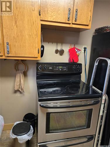 455 Mistusinne Crescent, Mistusinne, SK - Indoor Photo Showing Kitchen