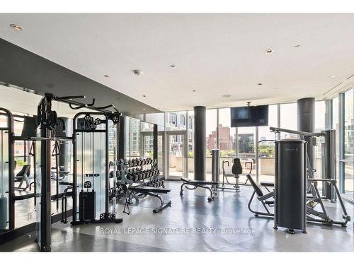 1606-32 Davenport Rd, Toronto, ON - Indoor Photo Showing Gym Room