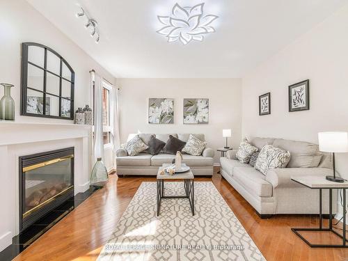 3820 Janice Dr, Mississauga, ON - Indoor Photo Showing Living Room With Fireplace