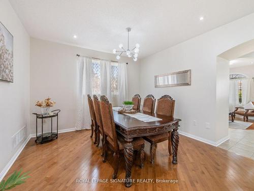 3820 Janice Dr, Mississauga, ON - Indoor Photo Showing Dining Room