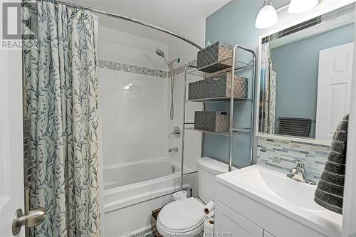 6700 Rose-Ville Garden Drive, Windsor, ON - Indoor Photo Showing Bathroom