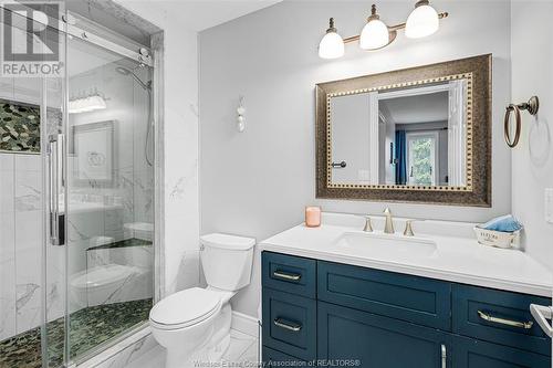 155 Pierella, Lakeshore, ON - Indoor Photo Showing Bathroom