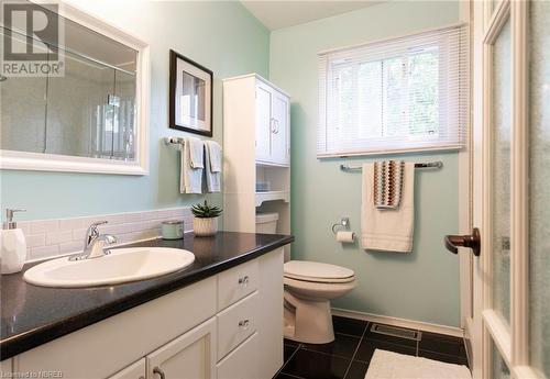 450 Wallace Road, North Bay, ON - Indoor Photo Showing Bathroom