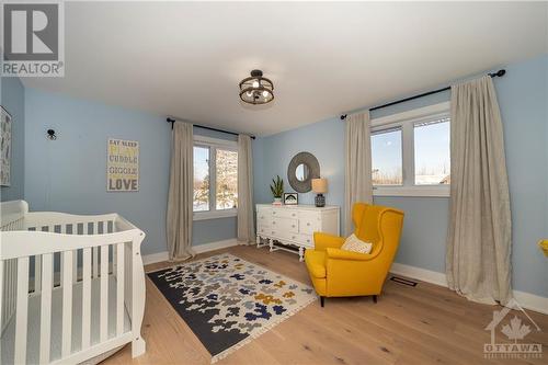 8340 Bank Street, Metcalfe, ON - Indoor Photo Showing Bedroom