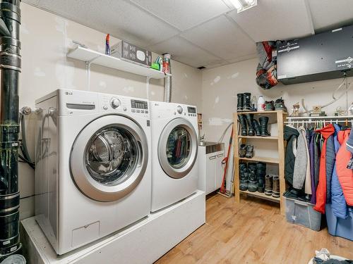 Laundry room - 2390 Rue De La Carline, Québec (Les Rivières), QC - Indoor Photo Showing Laundry Room