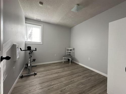 1309 S 611 Highway South, Fort Frances, ON - Indoor Photo Showing Gym Room