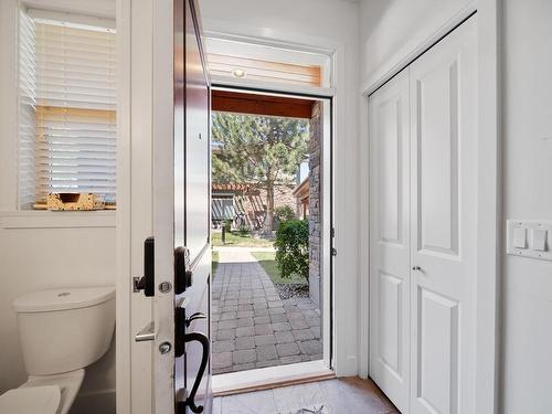 29-130 Colebrook Rd, Kamloops, BC - Indoor Photo Showing Bathroom