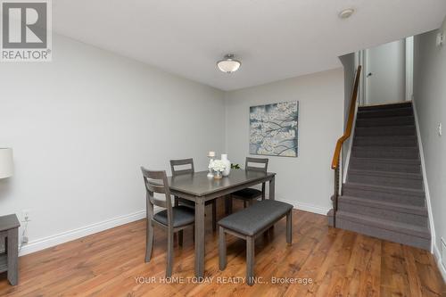 2667 Quill Crescent, Mississauga, ON - Indoor Photo Showing Dining Room