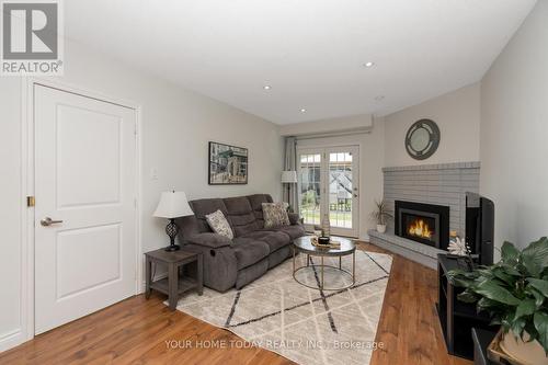 2667 Quill Crescent, Mississauga, ON - Indoor Photo Showing Living Room With Fireplace