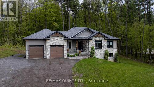 560 Clearview Road, Belleville, ON - Outdoor With Facade