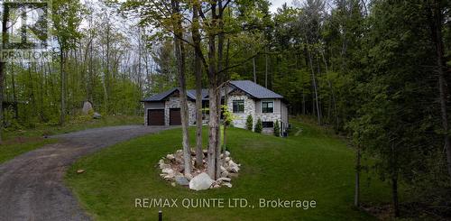 560 Clearview Road, Belleville, ON - Outdoor