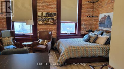 249-253 Front Street, Belleville, ON - Indoor Photo Showing Bedroom