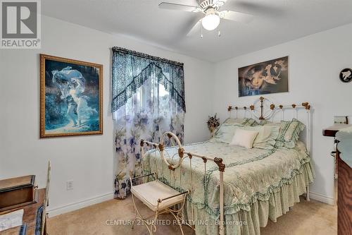 16 Helen Crescent, Kawartha Lakes, ON - Indoor Photo Showing Bedroom