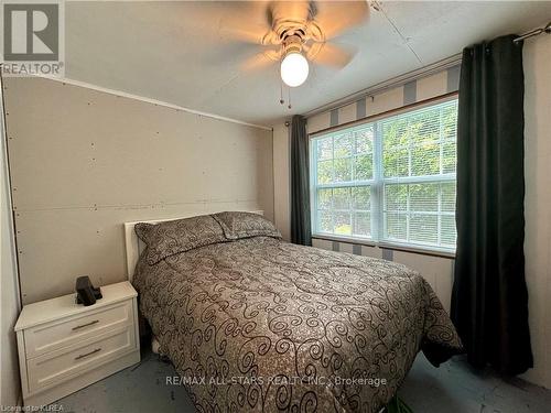 1 Reo Avenue, Kawartha Lakes, ON - Indoor Photo Showing Bedroom