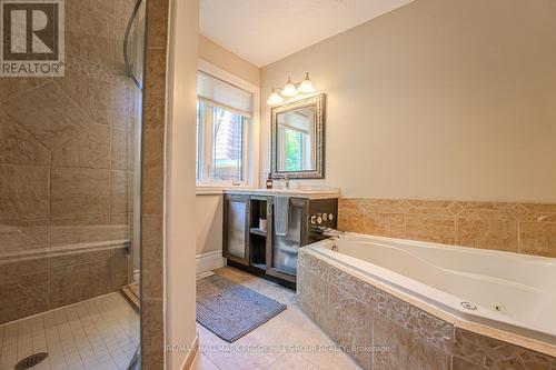 35 Adelaide Street, Barrie, ON - Indoor Photo Showing Bathroom