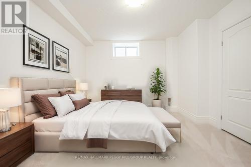 35 Adelaide Street, Barrie, ON - Indoor Photo Showing Bedroom