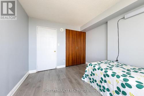 1509 - 400 Mclevin Avenue, Toronto, ON - Indoor Photo Showing Bedroom