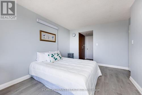 1509 - 400 Mclevin Avenue, Toronto, ON - Indoor Photo Showing Bedroom