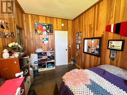 430 Atwood Road, Grand Forks, BC - Indoor Photo Showing Bedroom