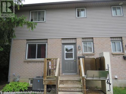 3 bedroom townhouse - 27 - 490 Third Street, London, ON - Outdoor With Exterior