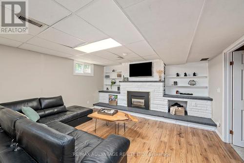 144 Antrim Crescent, London, ON - Indoor Photo Showing Other Room With Fireplace