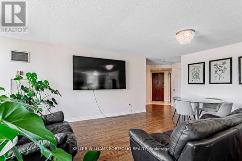 201 - 28 Pemberton Avenue, Toronto, ON - Indoor Photo Showing Living Room