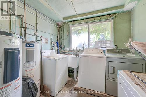 254 Atlas Avenue, Toronto, ON - Indoor Photo Showing Laundry Room