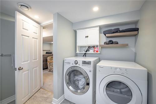 6470 Ker Street, Niagara Falls, ON - Indoor Photo Showing Laundry Room