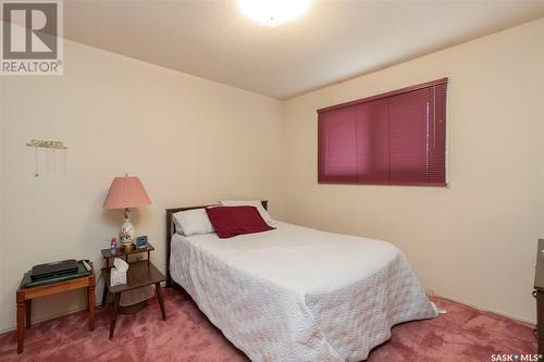 3003A 33Rd Street W, Saskatoon, SK - Indoor Photo Showing Bedroom